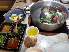 -丽江龙继斑鱼庄(罗宾森购物广场店)