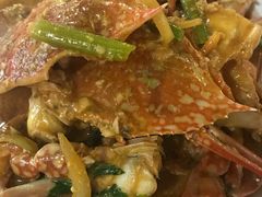 -班赞海鲜市场胖阿姨加工点
