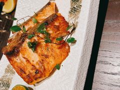 盐烧三文鱼-yokocho上横町·日本食街(深业上城店)