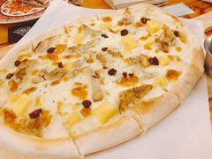 -I HOLIC艾豪丽披萨(KKone店)