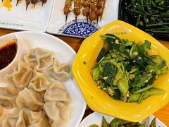 猪肉白菜馅-呼伦贝尔烤羊·蒙古烤羊排(骏景店)