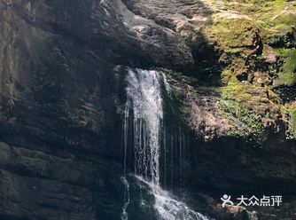 极力推荐的一个溯溪徒步烧烤好去处---鬼架桥小瀑布