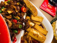 -老三样·美食研究中心(世贸路店)