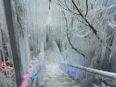 -大平台龙居瀑布旅游区