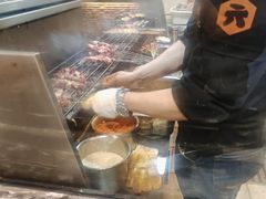 -琥珀老六龙虾(四里河店)