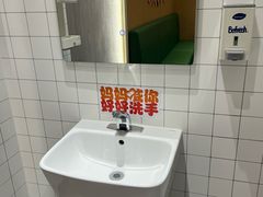 -汉堡王(上海缤谷一期店)