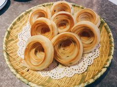 老济南油旋-闫府私房菜·百年鲁菜(恒隆店)