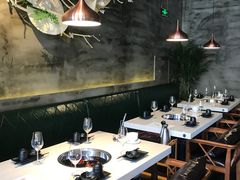 大堂-围炉·川味鲜货火锅(万达珍珠坊店)