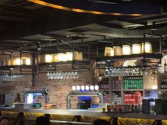 -麦凯伦烧烤·精酿超级工厂店(金桥总店)