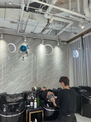 -5M HAIR SALON