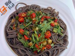 凉拌蕨根粉-千子脆皮烤鱼(罗斯福店)