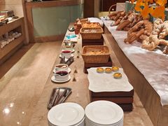 -西安阳光国际大酒店(西安火车站五路口地铁站店)