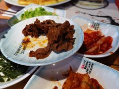 精品调味牛舌-唯成•韩国炭火烤肉 유성고기