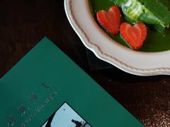 -luutosa  cafe & tea 鹿兔山