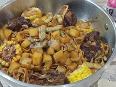 -内蒙焖面大盆骨餐馆(山大路店)