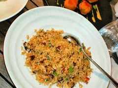 -MONICH牛排融合餐厅(和义大道购物中心店)