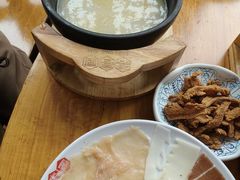 -桥香园过桥米线(国贸店)