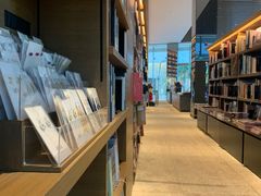 -茑屋书店(天目里店)