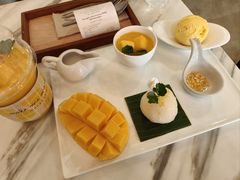 -Make Me Mango Tha Tian
