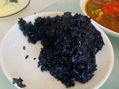 乌米饭-天乐农家鱼头王(天目湖店)