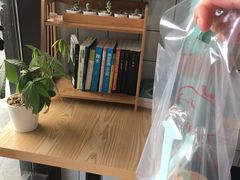 -蜜蜂小象·榴莲千层蛋糕(时代汇11栋店)