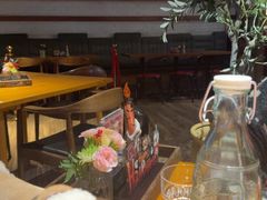-JINNS锦时 steak&pizza(浸信会礼拜堂旧址店)