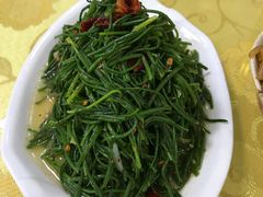 -穆豪麦蒸碗羊羔肉