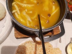 养生杂菌锅巴-千百味红餐厅·江西菜(绿地双子塔店)