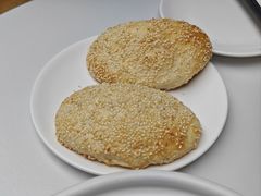 惠山油酥饼-二泉园老菜馆·百年无锡菜