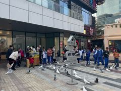 -中航城君尚购物中心