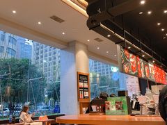 大堂-星巴克(西安旺座现代城店)