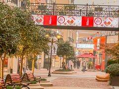 -王府井奥莱临潼小镇(临潼店)