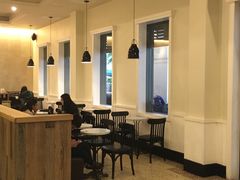 大堂-星巴克臻选(广州沙面店)