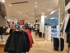 -优衣库(广州番禺万达广场店)