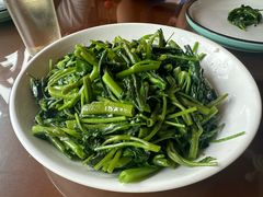 -芦茨金富饭庄·25年老字号·专做稻草鸡