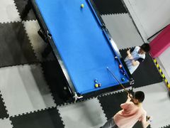 -嘿哟动霸CHUA·新潮玩运动娱乐中心·蹦床滑冰团建乐园