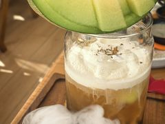 -Mark&Mars Restaurant