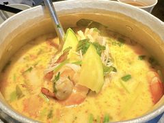 -大头虾越式风味餐厅(光明广场店)