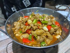 -三湘四水正宗湘菜(君峰路店)