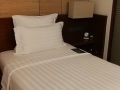 -三亚湾海居铂尔曼度假酒店