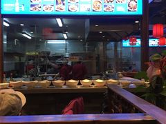 -亿诣蝎府炸酱面羊蝎子火锅(酷车小镇店)