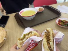 -小馍哥肉夹馍(盛兴路店)