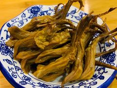 鸭舌头-兔爸私家小厨(新北万达店)