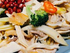 新疆椒麻鸡-董小西的凉皮和椒麻鸡(三元桥店)