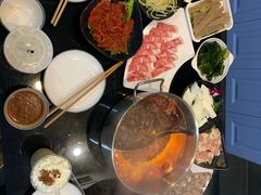 -唯爱KTV聚会餐厅(仙林东城汇店)