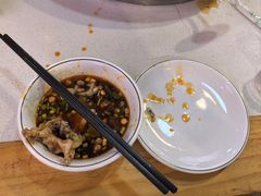 -懒猫鱼·稻田蛙·芋儿鸡火锅(成都东站店)