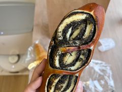 -雀食面包店(钟楼店)