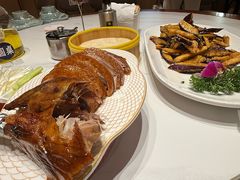 汴京果木烤鸭-梅利汴京烤鸭•开封豫菜地标店(东司门店)