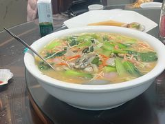 -三姐妹·海鲜大排档