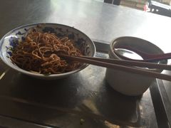 -高师傅特色米粉汤包(建设路店)